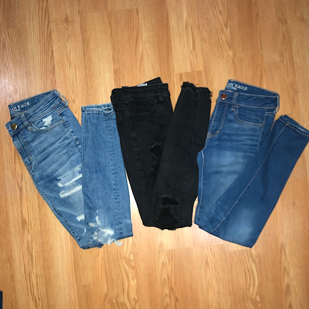 Bundle of American eagle jeggings jeans